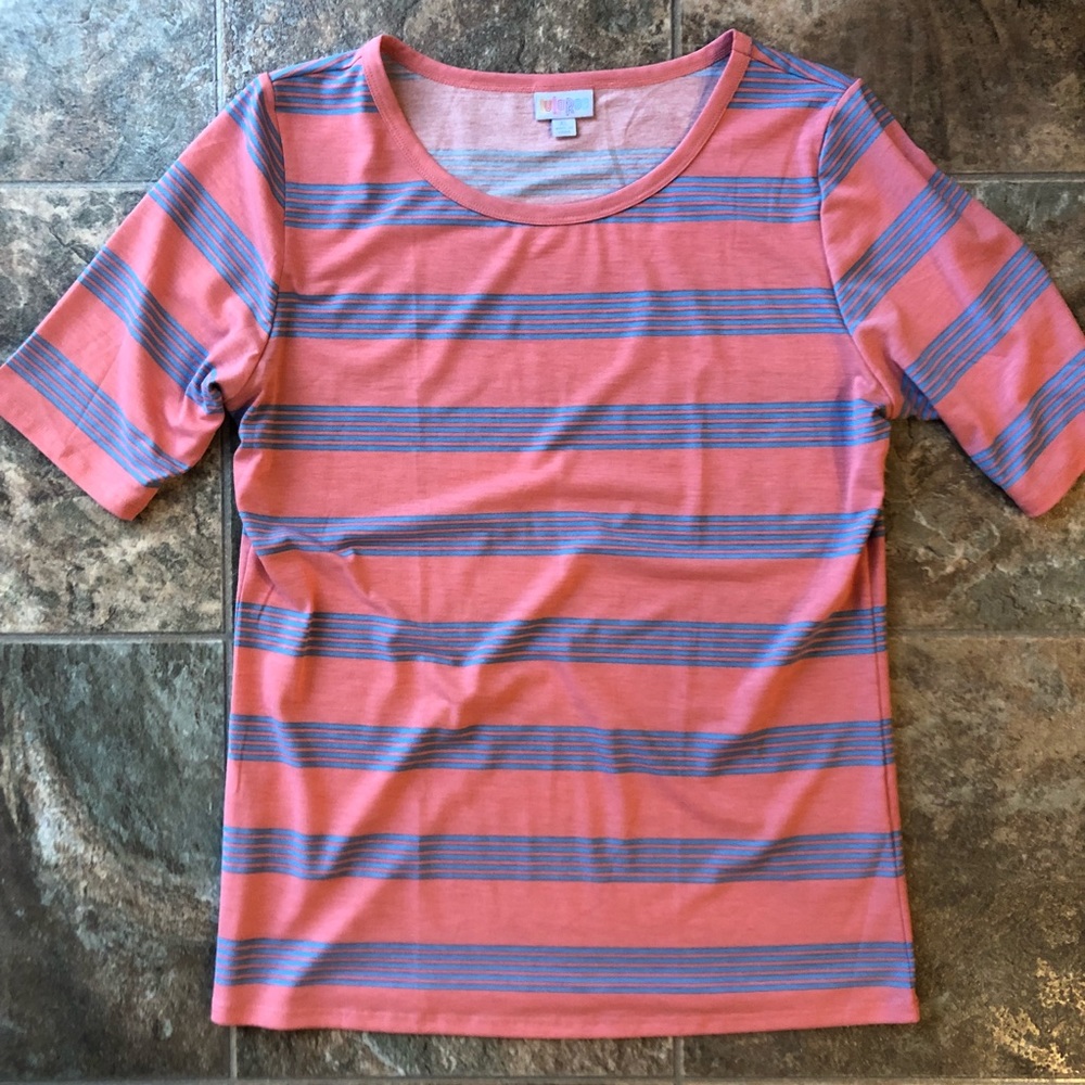 LuLaRoe GiGi Top